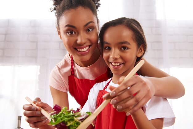 Ebony Mother And Daughter